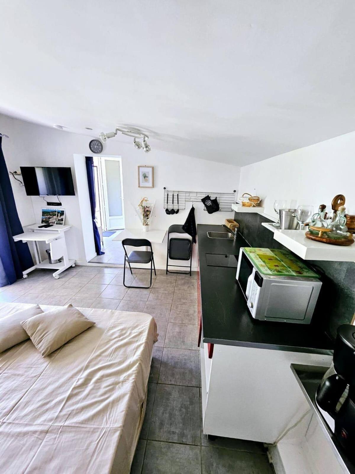 Suites Coupo Santo Et Lou Peiro Cotignac Eksteriør billede